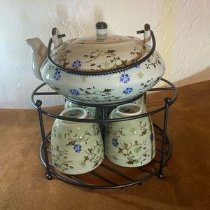 New in box pier one imports tomoko tea One kettle four cups with display stand.